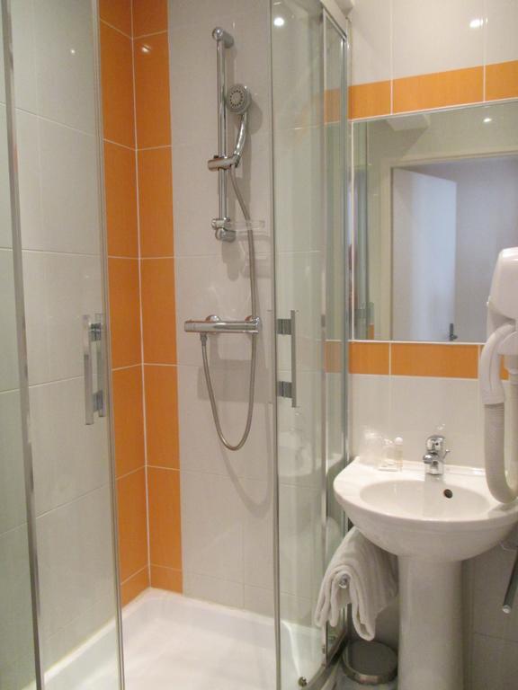 Hotel Montchapet Dijon Centre Phòng bức ảnh