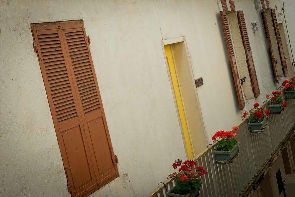 Hotel Montchapet Dijon Centre Ngoại thất bức ảnh